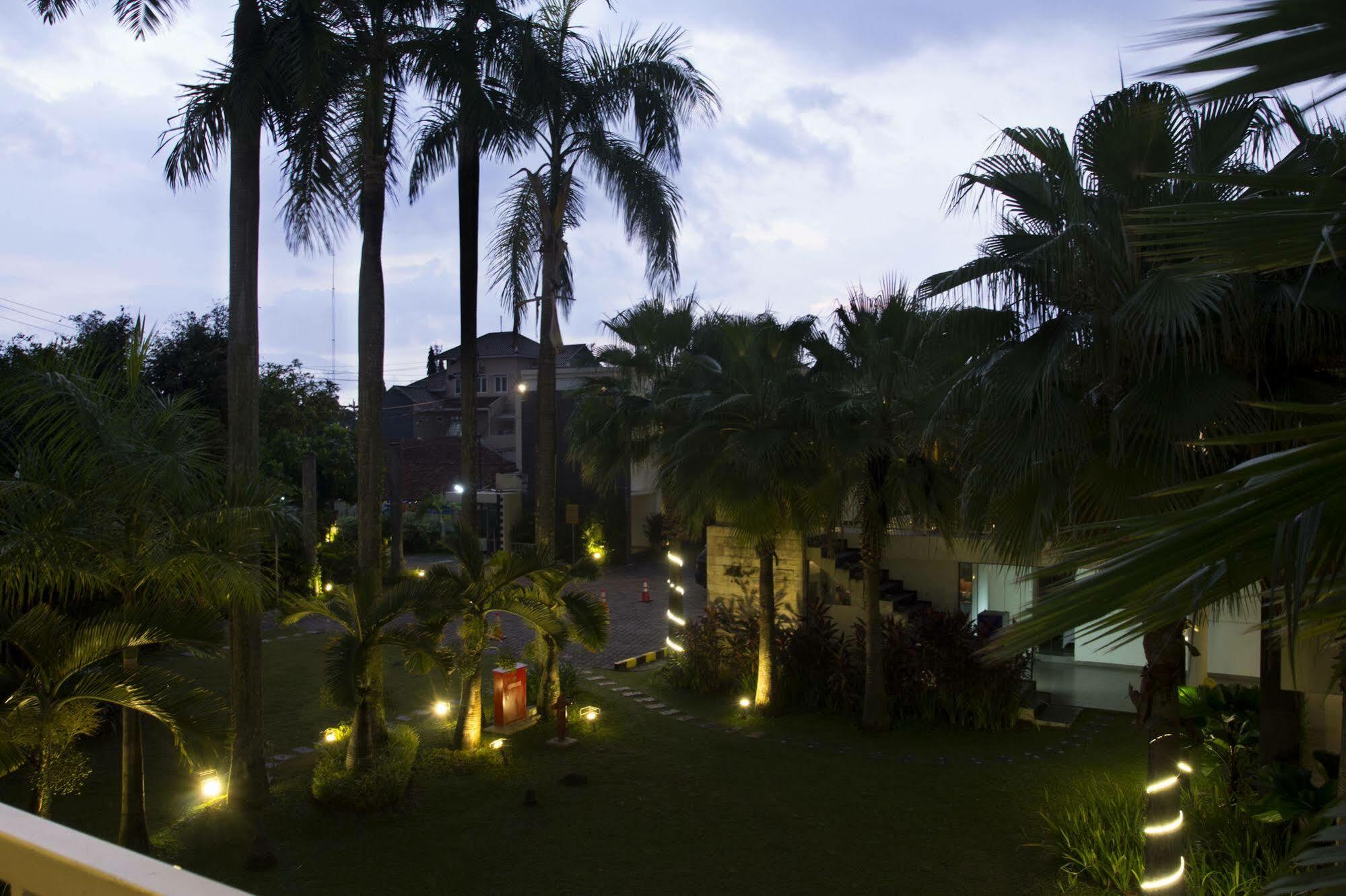Gowongan Inn Yogyakarta Ngoại thất bức ảnh